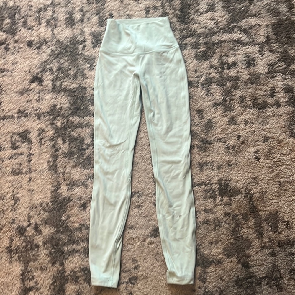 light green lululemon leggings 28" size 0